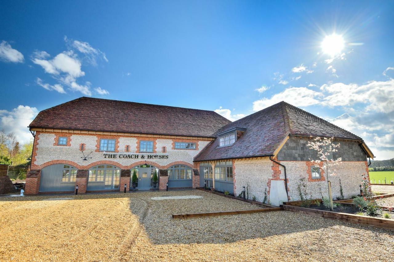 Готель The Coach And Horses Вортінг Екстер'єр фото