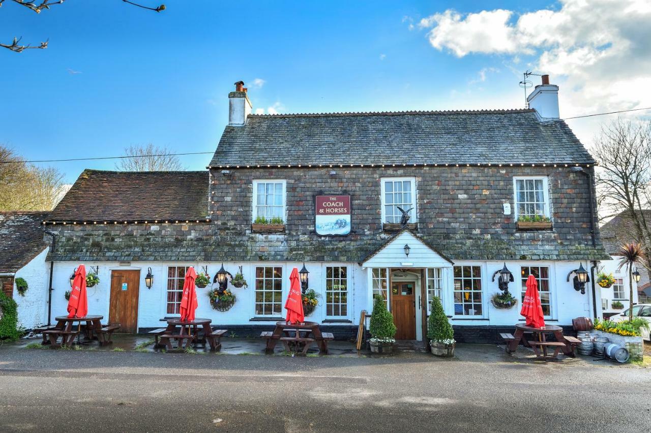 Готель The Coach And Horses Вортінг Екстер'єр фото